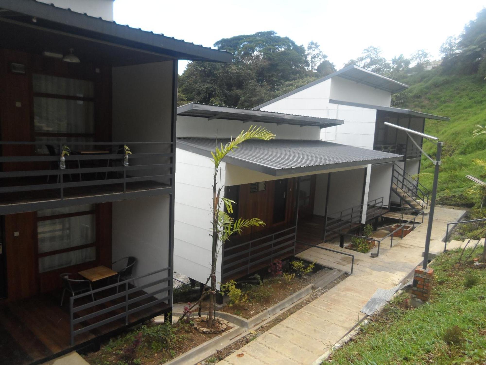 Ayana Holiday Resort Kampong Kundassan Exteriör bild