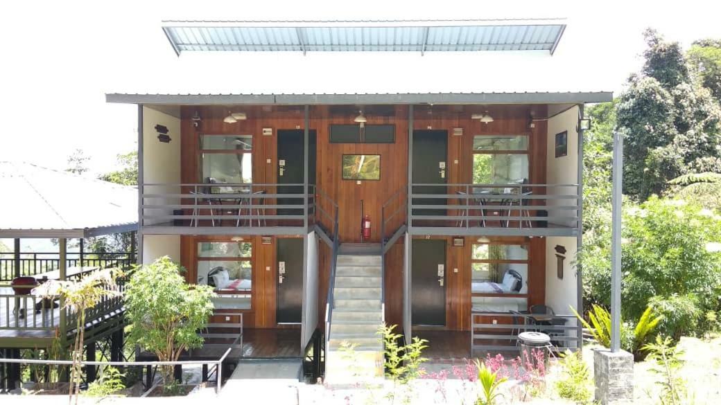 Ayana Holiday Resort Kampong Kundassan Exteriör bild